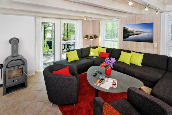 12-persoons vakantiehuis aan het meer in Bad Saarow - thumbnail 4