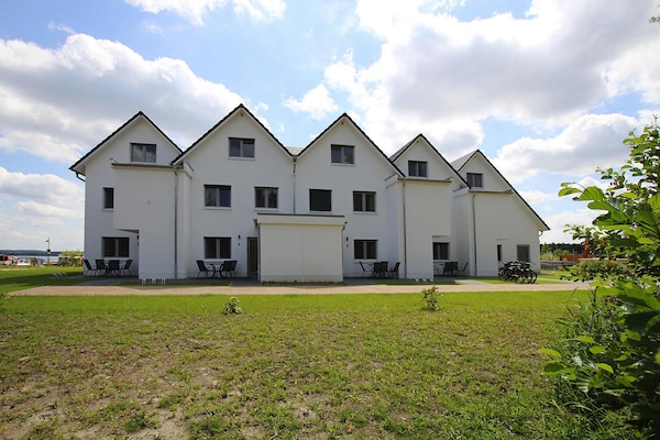 6-persoons appartement aan het meer in Plau am See - thumbnail 3