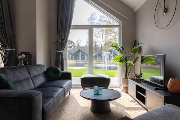 Luxe ecovilla aan het water in Oirschot met buitensauna - thumbnail 2