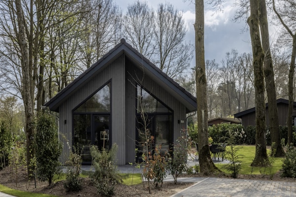 Ecovilla Latour 6: stijlvol genieten in het Oirschotse bos - thumbnail 1