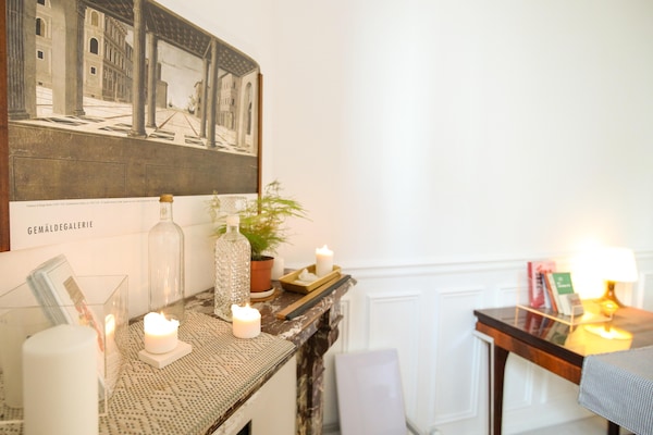 Stijlvol appartement in Clichy voor 2 personen - thumbnail 6