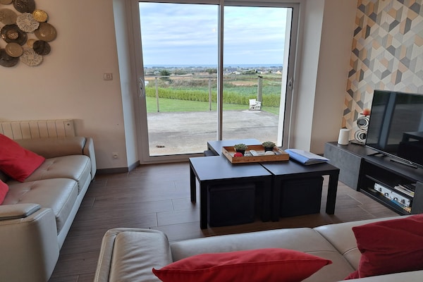 Vrijstaand vakantiehuis met panoramisch zeezicht voor 10 personen in Cléder - thumbnail 6