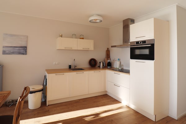 Sfeervol appartement aan het Heegermeer met privéterras en aanlegplaats - thumbnail 3