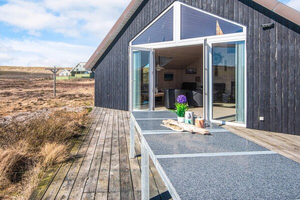 Sfeervol vrijstaand vakantiehuis op 200 meter van de zee in Lemvig - thumbnail 2