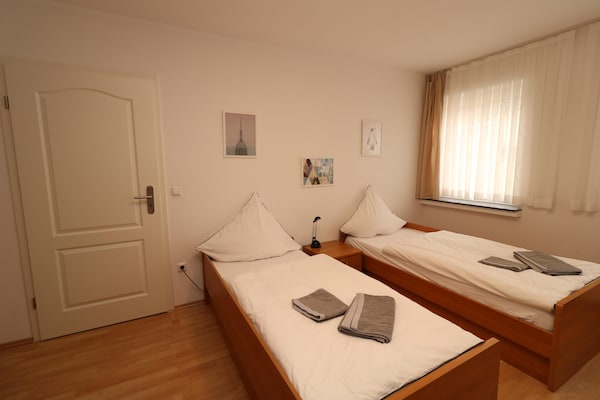 Stijlvol appartement met balkon nabij Messe Essen - thumbnail 4