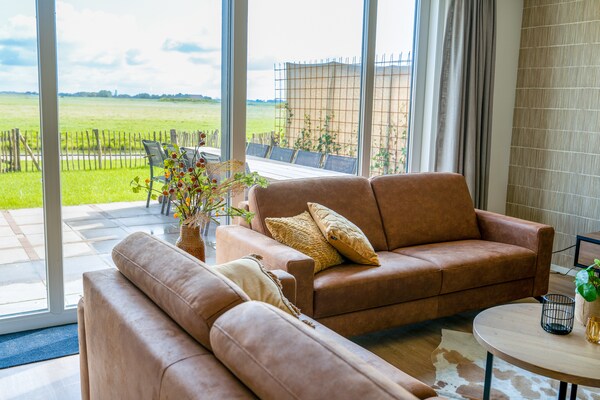 Friese Villa in Leons: luxe vakantiehuis voor 10 personen aan de golfbaan - thumbnail 5