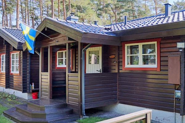 8-persoons vakantiehuis aan zee in Ronneby - thumbnail 4