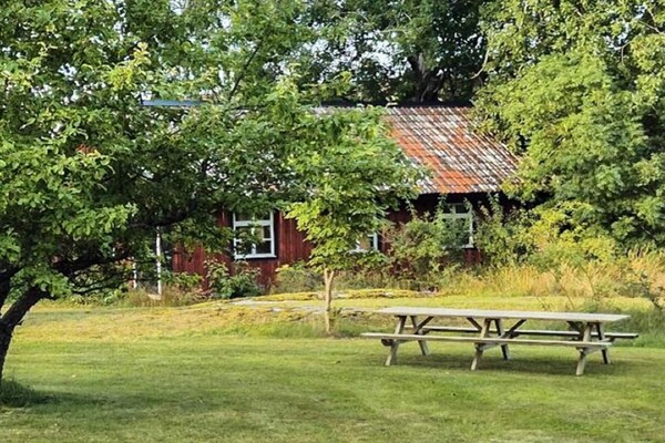 Aan zee: Rustiek vakantiehuis in Loftahammar voor 6 personen - thumbnail 3