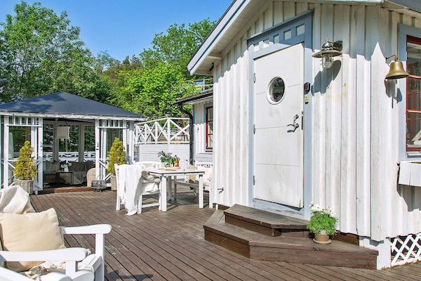 5 Sterne Ferienhaus In ÖDsmål-by Traum - Orust