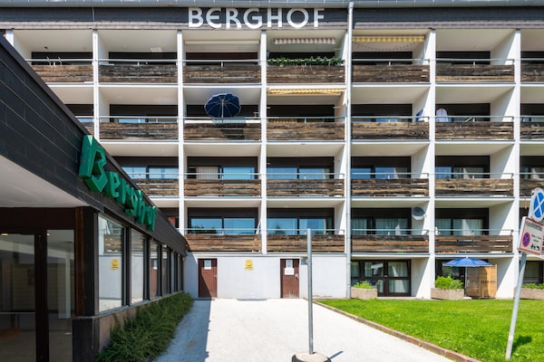 Appartement Berghof: Ski-in & Ski-out in Ellmau voor 8 personen - thumbnail 2
