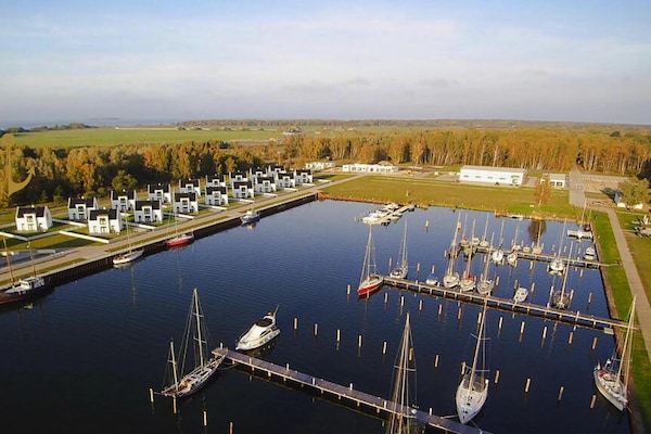 Modern vakantiehuis aan het water in Peenemünde (5) - thumbnail 3