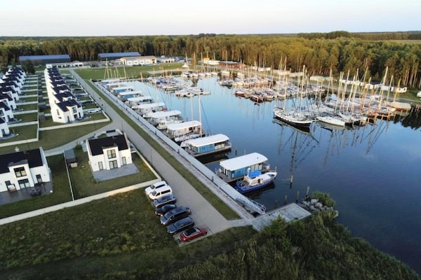 Modern vakantiehuis aan het water in Peenemünde (9) - thumbnail 2