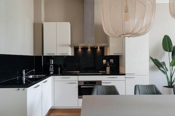 Stijlvol appartement aan de jachthaven van Scheveningen, 900m van zee - thumbnail 3
