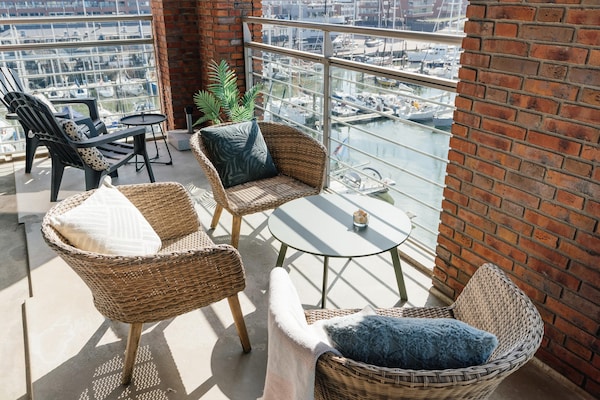 Modern appartement in Scheveningen, 900m van strand en haven - thumbnail 5