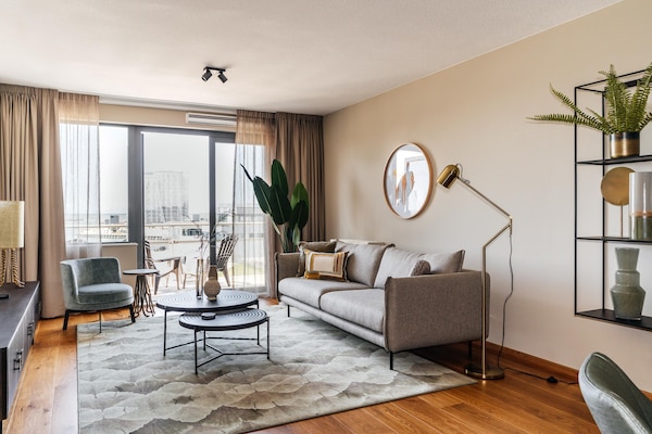 Luxe appartement met zeezicht in Scheveningse haven, 81m², 2 personen - thumbnail 1