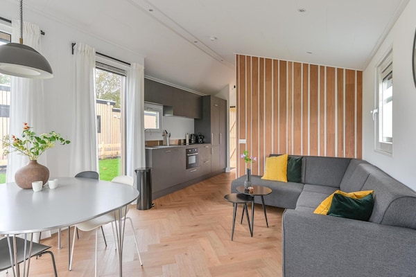 Modern chalet aan parkrand met vrij uitzicht in Hoogersmilde - thumbnail 2