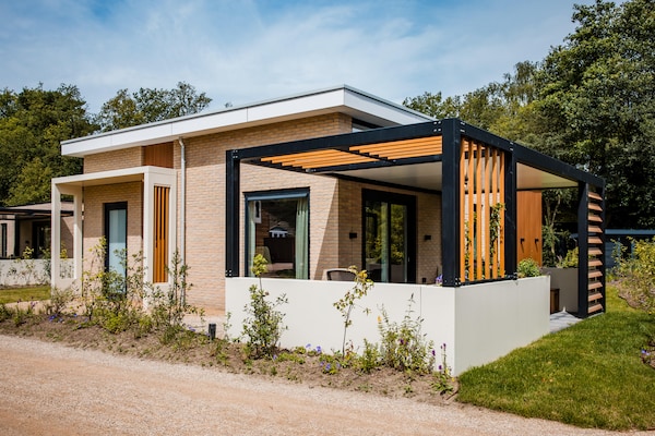 De Steenpatrijs 17-06: Luxe vakantiehuis op de Veluwe voor 8 personen - thumbnail 1