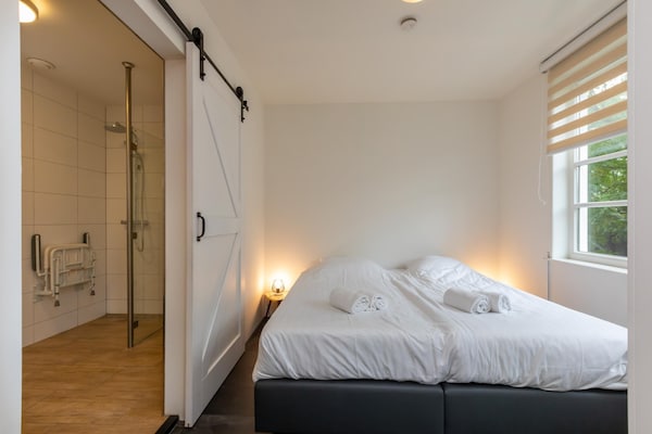 Sol e Mar | Romantisch appartement in Zonnemaire met twee terrassen - thumbnail 3