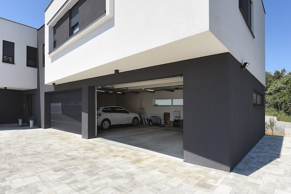 Cube Box House Angelini: Stadsappartement in Pula, 400m van strand - thumbnail 2