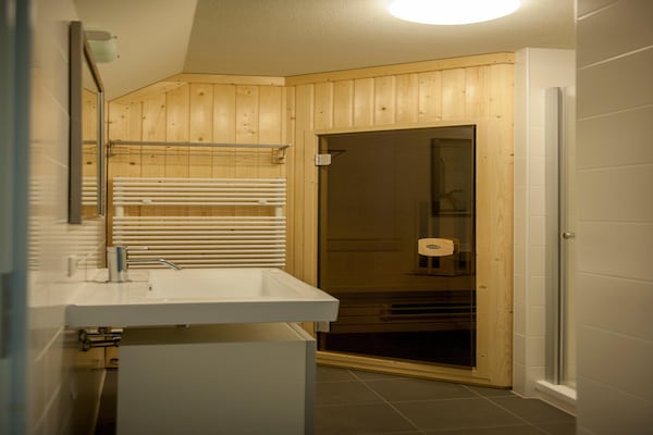 Water villa met steiger en sauna op 400m van het Noordzeestrand - thumbnail 6