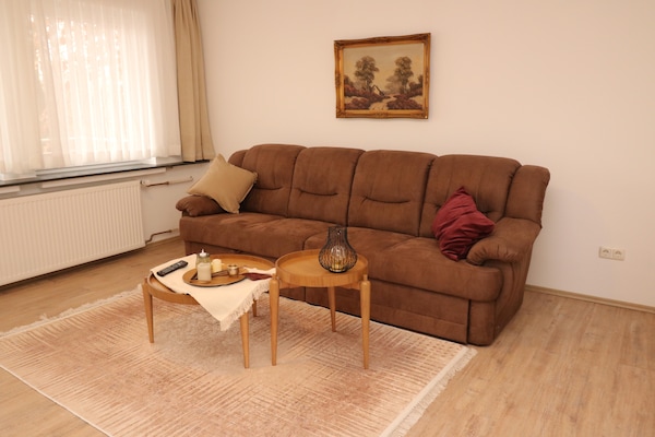 Stijlvol appartement met waterbed en balkon in Essen-Frohnhausen - thumbnail 2