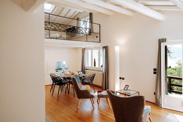 Casa del Capitano: Sfeervol vakantiehuis aan het Gardameer met panoramisch uitzicht - thumbnail 3