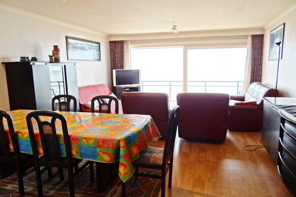 Licht appartement vlakbij zee en golf in Nieuwpoort - thumbnail 4