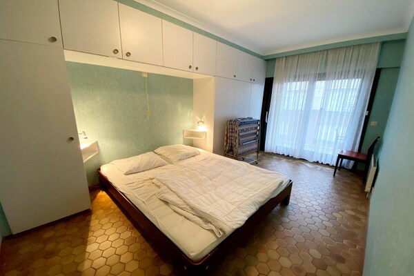 Ruim zeezichtappartement met garage in hartje Nieuwpoort - thumbnail 3