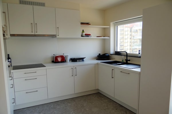 6-persoons appartement met zeezicht in Nieuwpoort · 85 m² - thumbnail 2