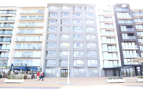 Stijlvol 4-persoons appartement in hartje Nieuwpoort - thumbnail 4