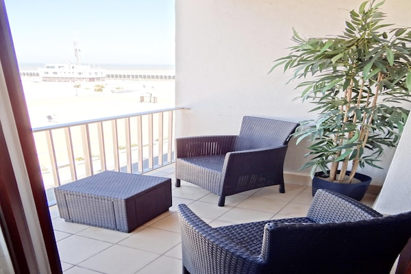 Ruim strandappartement voor 9 personen aan de zeewering van Nieuwpoort - thumbnail 5