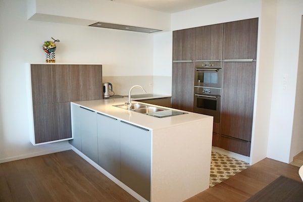 2-slaapkamerappartement met garage in centrum Nieuwpoort - thumbnail 3