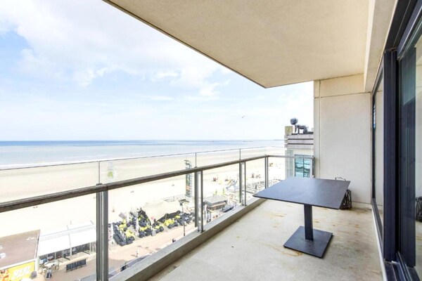 SUN BEACH I: Zonovergoten appartement aan de zeewering met zeezicht - thumbnail 5