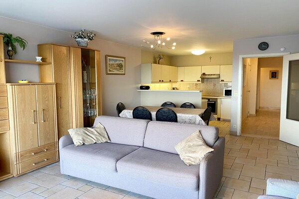 Appartement met panoramisch zeezicht op de zeewering van Nieuwpoort - thumbnail 6
