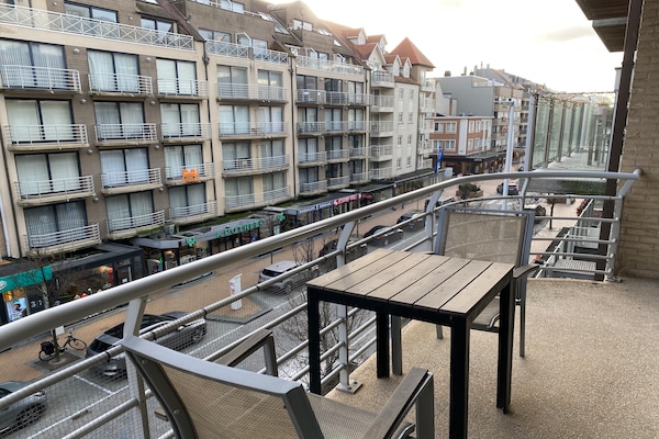 Zonnig appartement met terras in hartje Nieuwpoort, vlakbij strand - thumbnail 4