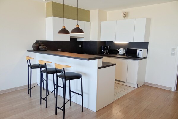 Ruim zeezichtappartement aan de kust van Nieuwpoort met 2 slaapkamers - thumbnail 2