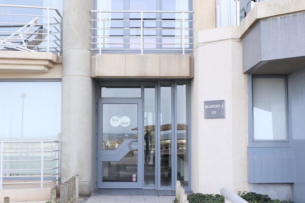 Appartement met zeezicht en terras direct aan het strand van Nieuwpoort - thumbnail 5