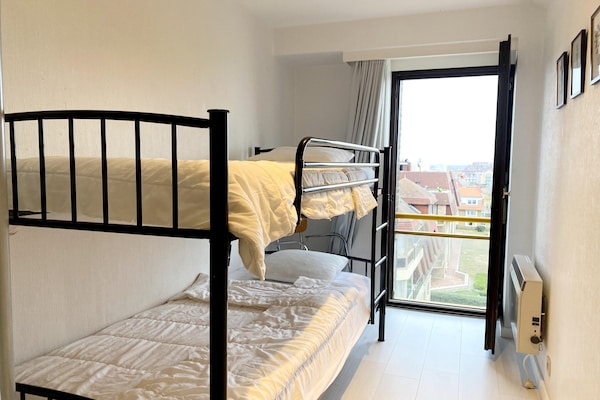 Luxe hoekappartement met zeezicht en golfbaan in Nieuwpoort - thumbnail 4