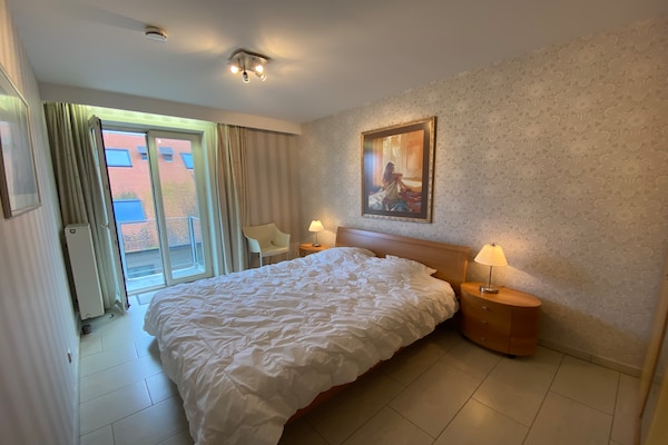 Licht appartement met zeezicht en terras aan de zeedijk van Nieuwpoort - thumbnail 3