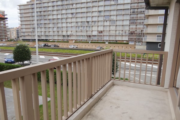 Licht hoekappartement voor 5 personen in hartje Nieuwpoort - thumbnail 5