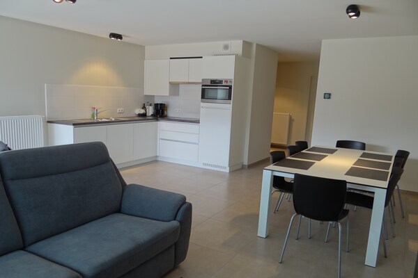 Modern appartement met terras in hartje Nieuwpoort, vlakbij zee en golfbaan - thumbnail 3