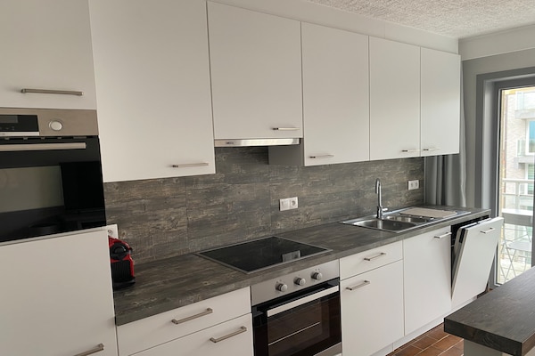 6-persoons appartement met zonneterras in hartje Nieuwpoort · 2 slk - thumbnail 4