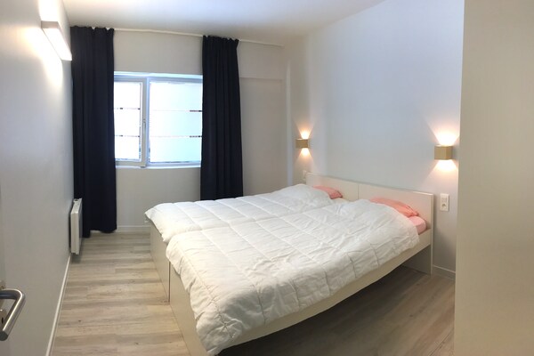 Modern appartement met 2 slaapkamers en zeezicht op de zeewering van Nieuwpoort - thumbnail 4