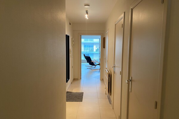 Stijlvol appartement aan de winkelstraat van Nieuwpoort, vlakbij zee - thumbnail 6