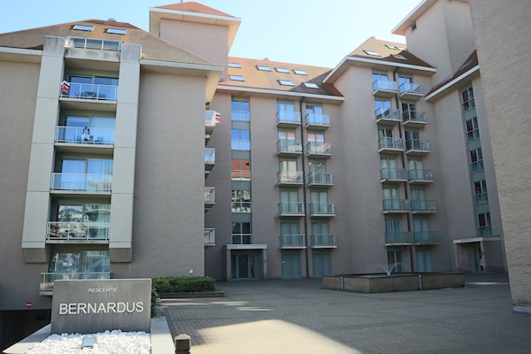Ruim appartement in Nieuwpoort, vlakbij strand en golfbaan - thumbnail 6