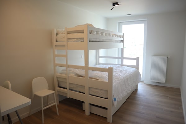 5-persoons appartement met zwembadzicht in Nieuwpoort - thumbnail 4