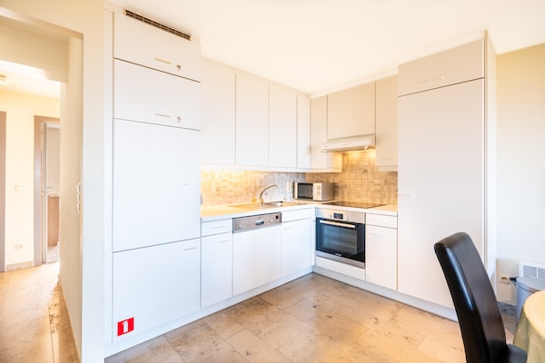 Modern appartement aan zee in Oostduinkerke met golfbaan op loopafstand - thumbnail 4