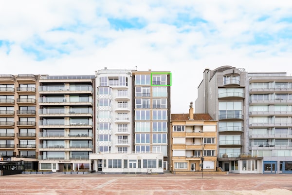 4-persoons appartement met zeezicht aan boulevard Oostduinkerke - thumbnail 2