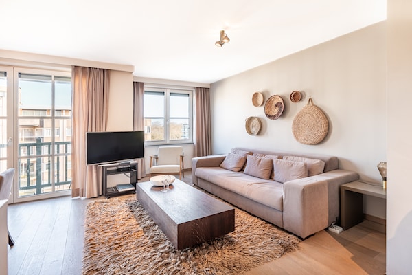 Stijlvol appartement met garage op loopafstand van het strand in Oostduinkerke - thumbnail 2