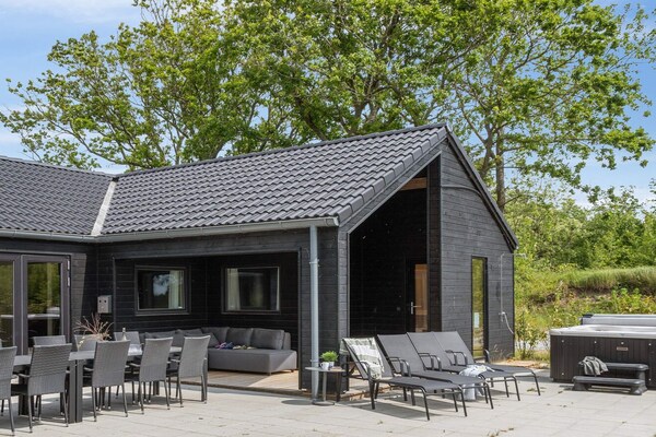 Groot vrijstaand vakantiehuis voor 20 personen aan de golfbaan bij Henne - thumbnail 6